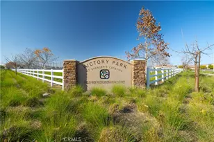 30800 Mossy Bend Ln, Murrieta, CA 92563 - Photo 33