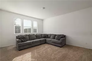 30800 Mossy Bend Ln, Murrieta, CA 92563 - Photo 7