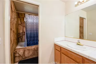 28970 Vacation, Canyon Lake, CA 92587 - Photo 17