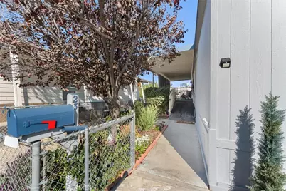 530 W Devonshire Avenue #23, Hemet, CA 92543 - Photo 5