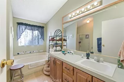 530 W Devonshire Avenue #23, Hemet, CA 92543 - Photo 27