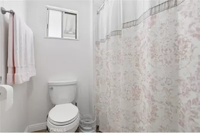 38195 Via Taffia, Murrieta, CA 92563 - Photo 17