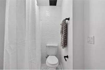 2500 Abbot Kinney Boulevard #9, Venice, CA 90291 - Photo 21