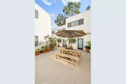 2500 Abbot Kinney Boulevard #9, Venice, CA 90291 - Photo 29