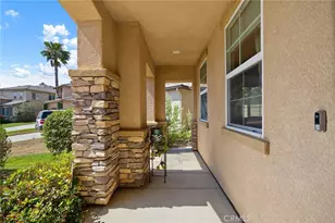 29778 Salmon St, Menifee, CA 92584 - Photo 9