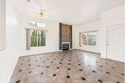 44268 Galicia, Hemet, CA 92544 - Photo 11