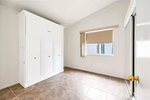 44268 Galicia, Hemet, CA 92544 - Photo 27