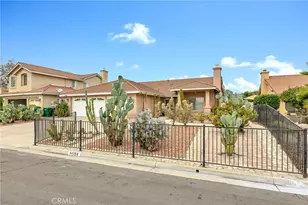 44268 Galicia, Hemet, CA 92544 - Photo 5