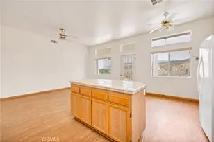 44268 Galicia, Hemet, CA 92544 - Photo 19