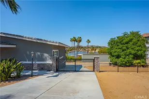 23256 Gray Fox Dr, Canyon Lake, CA 92587 - Photo 7
