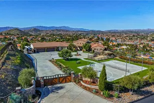 30635 Sorrel Ln, Canyon Lake, CA 92587 - Photo 17