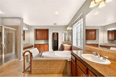 23801 Hollingsworth, Murrieta, CA 92562 - Photo 11