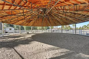 40801 Avenida La Cresta, Murrieta, CA 92562 - Photo 37