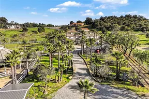 40801 Avenida La Cresta, Murrieta, CA 92562 - Photo 11