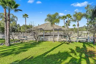 40801 Avenida La Cresta, Murrieta, CA 92562 - Photo 35