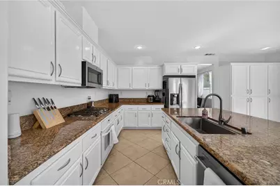 45160 Jumi Circle, Temecula, CA 92592 - Photo 11