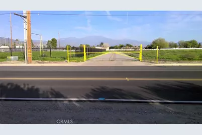 2 N Lyon Avenue, Hemet, CA 92543 - Photo 1