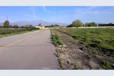 3 N Lyon Avenue, Hemet, CA 92543 - Photo 7