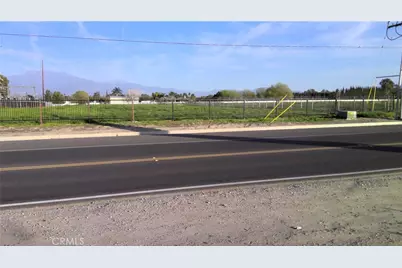 3 N Lyon Avenue, Hemet, CA 92543 - Photo 5