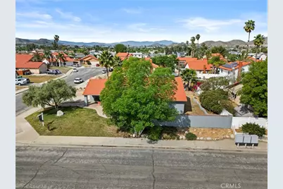 26484 Trancas Court, Menifee, CA 92586 - Photo 9