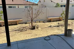 996 Forster, Hemet, CA 92543 - Photo 31