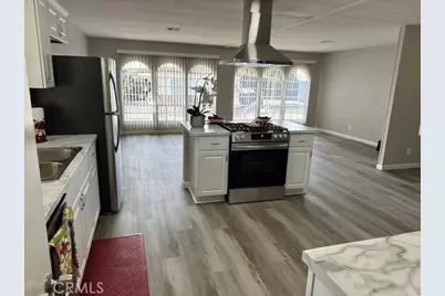 881 N. Lake Street #204, Hemet, CA 92544 - Photo 7