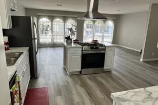 881 N Lake Street, Hemet, CA 92544 - Photo 7