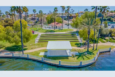 22733 Inspiration, Canyon Lake, CA 92587 - Photo 57