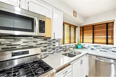 1740 E Commonwealth Avenue #101, Fullerton, CA 92831 - Photo 21