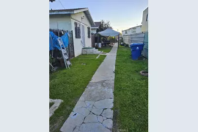 837 W 65th, Los Angeles, CA 90044 - Photo 3