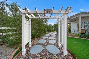 39565 Spanish Oaks Dr, Temecula, CA 92592 - Photo 21