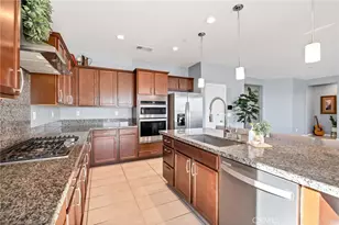 31524 Mojave Red Ct, Menifee, CA 92584 - Photo 9