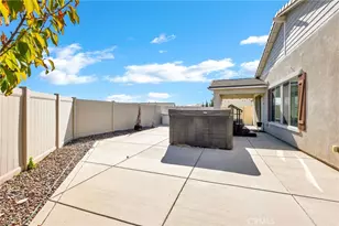 31524 Mojave Red Ct, Menifee, CA 92584 - Photo 33