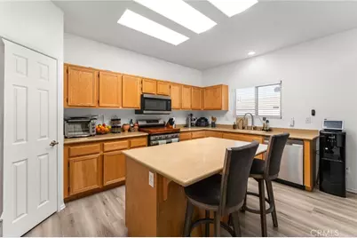 13505 Fullerton, Victorville, CA 92392 - Photo 7