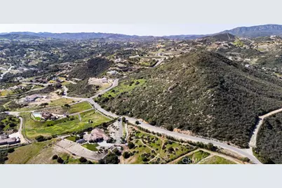 8 Via Vista Grande, Murrieta, CA 92562 - Photo 15