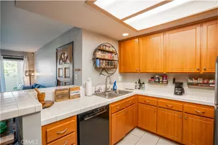 2425 Cranston Dr, Escondido, CA 92025 - Photo 5