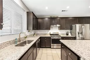 24510 Snapdragon, Lake Elsinore, CA 92532 - Photo 13