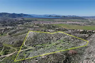 14 Starlight Mesa Dr, Hemet, CA 92544 - Photo 1