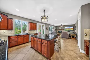 43898 Carentan Dr, Temecula, CA 92592 - Photo 15