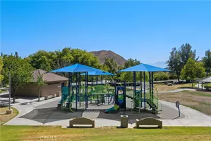 34189 Hillside Dr, Lake Elsinore, CA 92532 - Photo 45