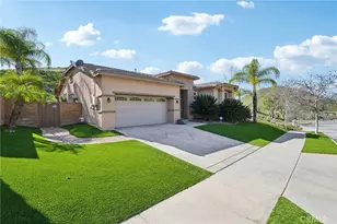 34189 Hillside Dr, Lake Elsinore, CA 92532 - Photo 3
