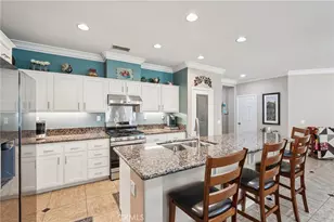 34189 Hillside Dr, Lake Elsinore, CA 92532 - Photo 11