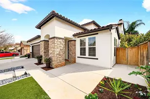 29689 Masters Dr, Murrieta, CA 92563 - Photo 5