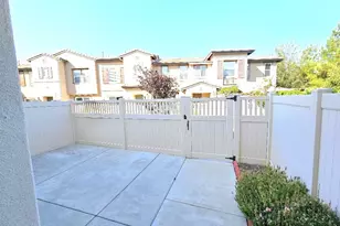 44011 Rivo Ct, Temecula, CA 92592 - Photo 33