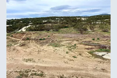 1 Overton, Hemet, CA 92544 - Photo 3