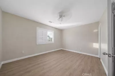 29851 Fox Creek, Menifee, CA 92586 - Photo 17