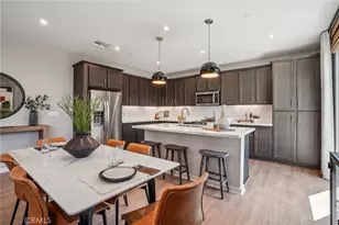 6341 Sierra Vis Ln, Fontana, CA 92336 - Photo 7