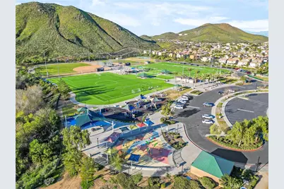 34229 Larksburg Court, Lake Elsinore, CA 92532 - Photo 33