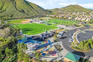 34229 Larksburg Ct, Lake Elsinore, CA 92532 - Photo 33