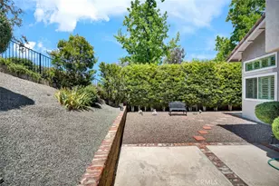 39309 Via Monserate, Murrieta, CA 92563 - Photo 37